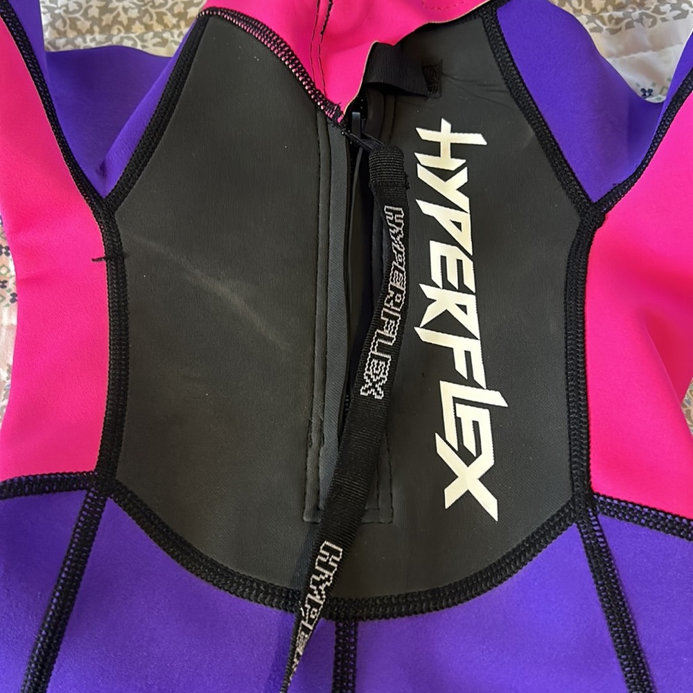 Hyper flex Wetsuit - Picture 2 of 4